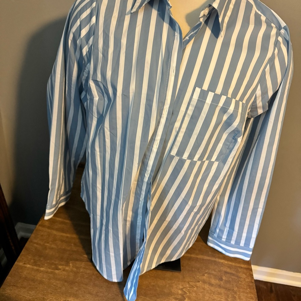 Madison Poplin Button-Up Long Sleeve Shirt 2x NWT Torrid